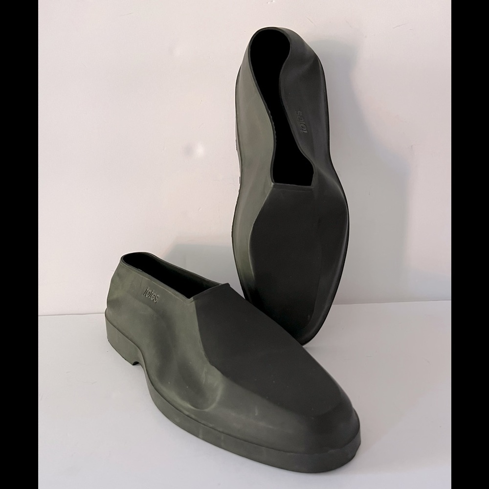 Men’s Totes Natural Rubber Shoe Protector - Picture 5 of 8